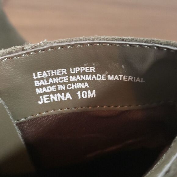 New Without Tags Violet & Red Jenna Army Green Suede Zip Ankle Boots Size 10 - Picture 9 of 9